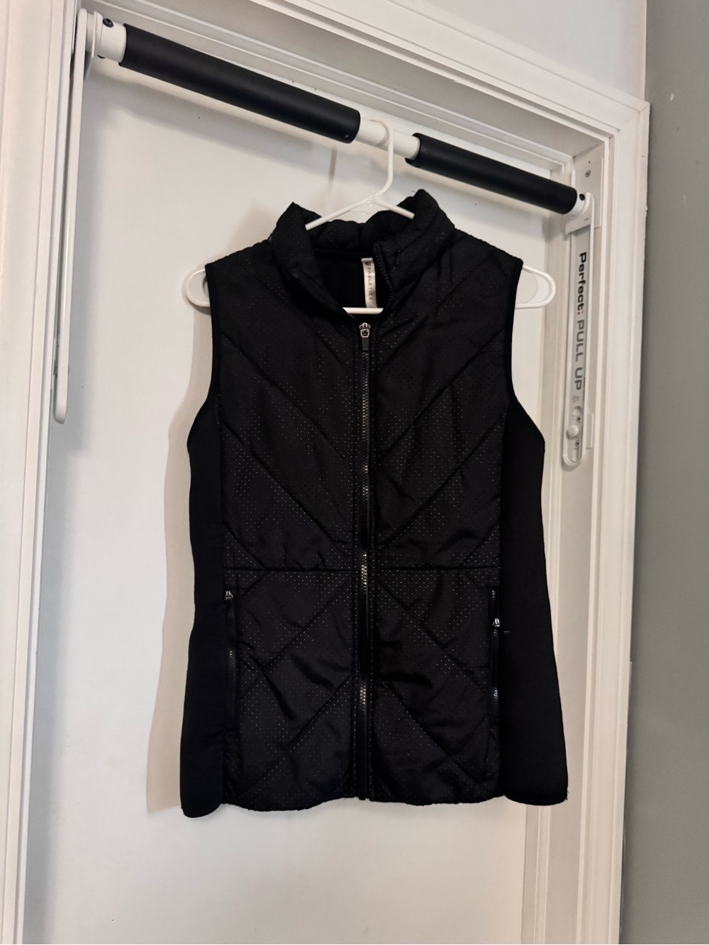 Fabletics Black Quilted Sleeveless Vest